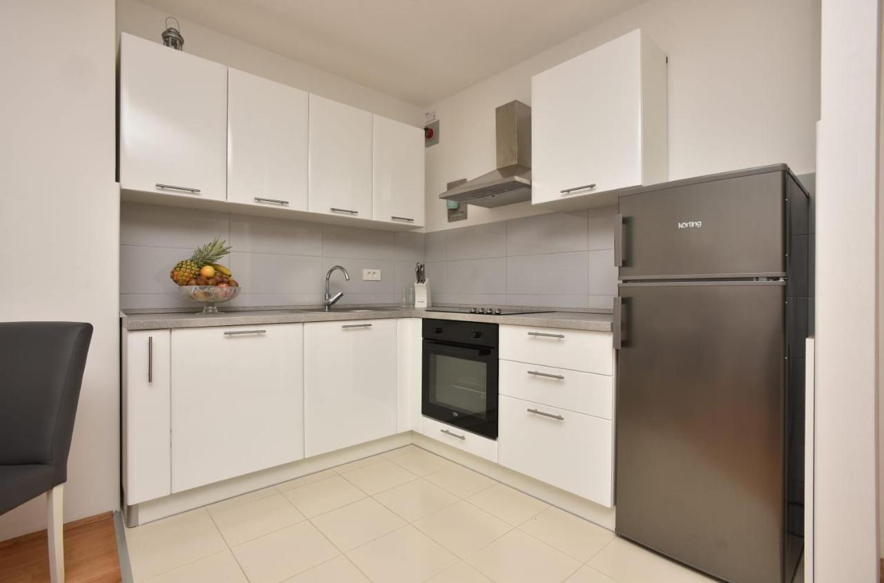 Apartment Anna A2+2 Makarska Luaran gambar