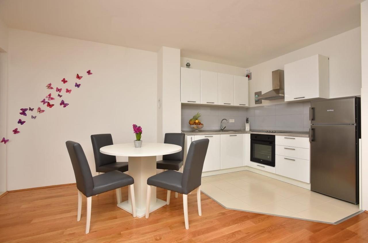 Apartment Anna A2+2 Makarska Luaran gambar